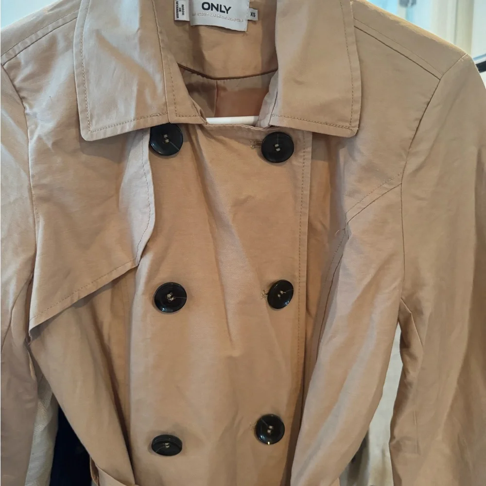 Only Women's Camel Trench Coat - Picture 2 of 8